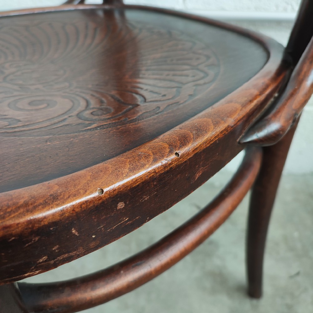 thonet