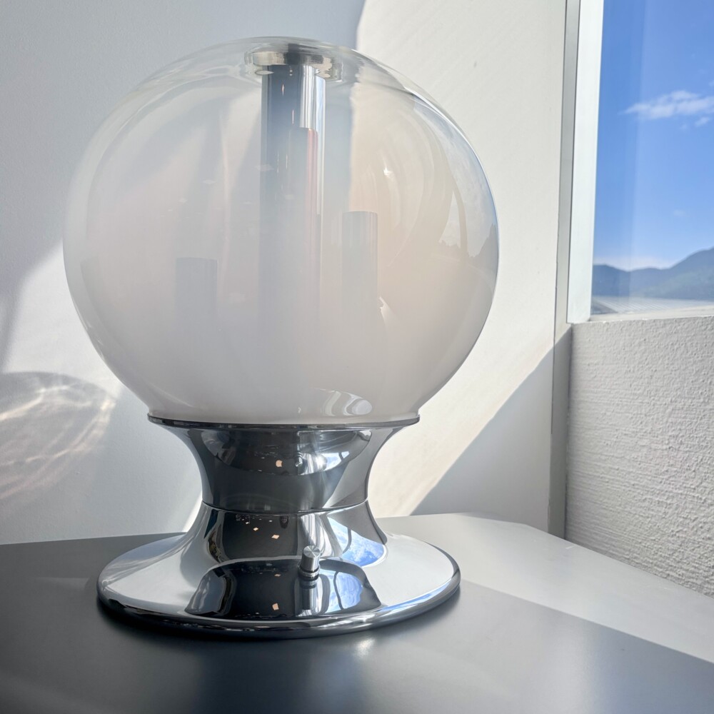 Lampada vintage anni ’70 Selenova in vetro e metallo